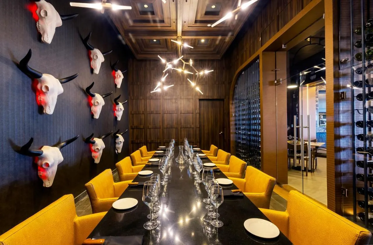 Planet Hollywood Cancun, An Autograph Collection All-Inclusive Resort (Adults Only)