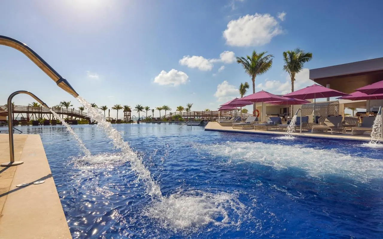 *****  Planet Hollywood Cancun, An Autograph Collection All-Inclusive Resort (Adults Only) Mexiko