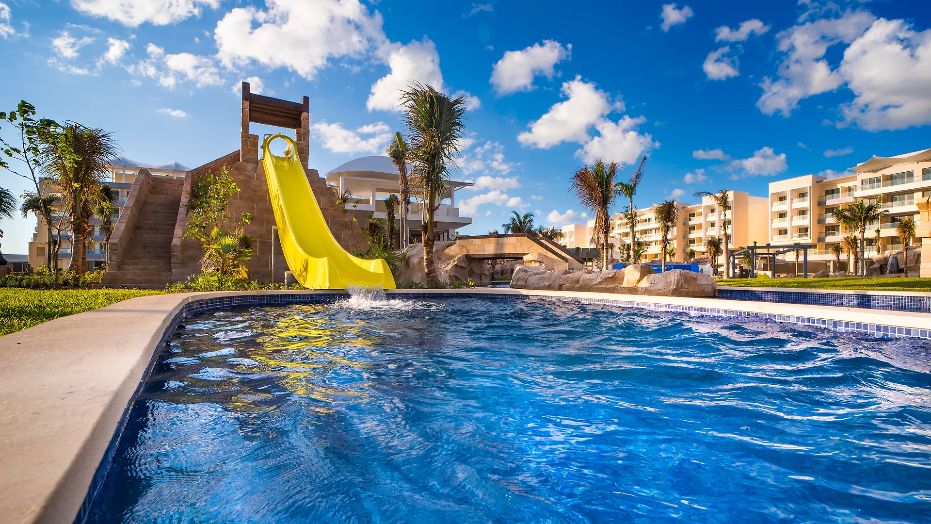 Planet Hollywood Cancun, An Autograph Collection All-Inclusive Resort (Adults Only) 5*, Cancun Mexico